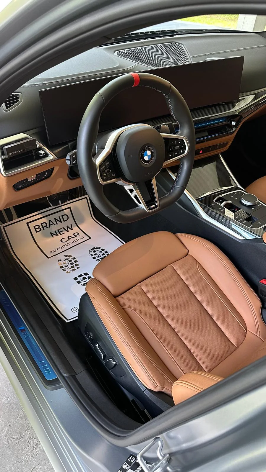 Wnętrze BMW z portfolio Brand New Car